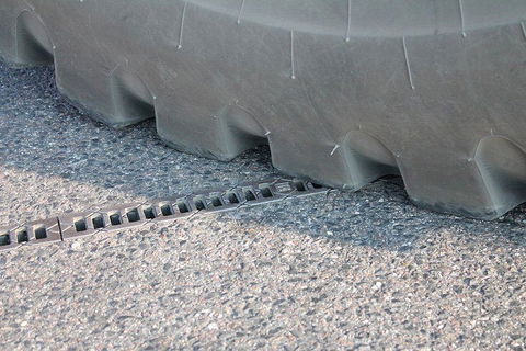 Heavy-duty-drainage for container terminal RECYFIX HICAP