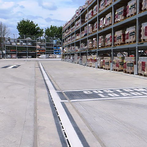 RECYFIX HICAP F in an outdoor storage facility
